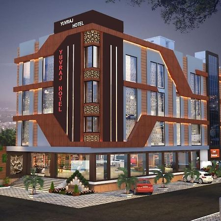 Hotel Yuvraj Grand Jabalpur Extérieur photo